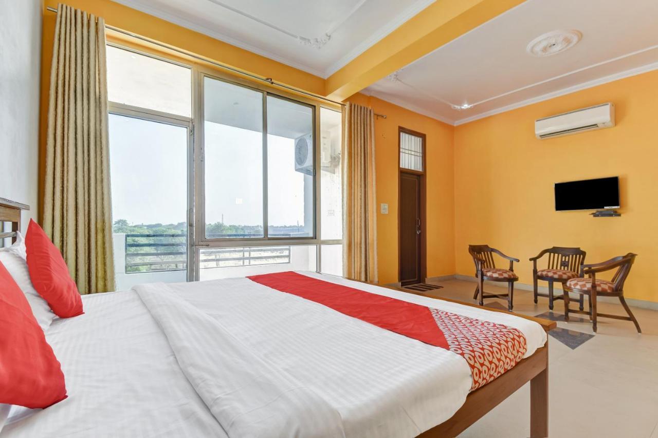 Oyo 64464 Hotel Gulmohar Divisione di Divisione di Jaipur Esterno foto